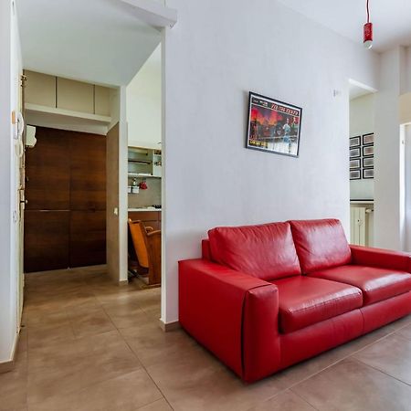 Ripamonti Budget Apartment Milão Exterior foto