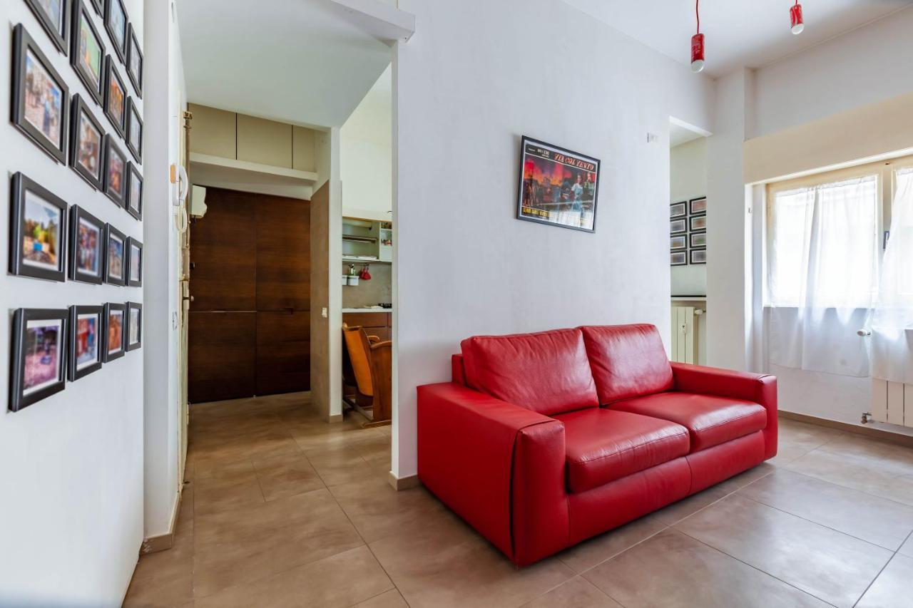 Ripamonti Budget Apartment Milão Exterior foto